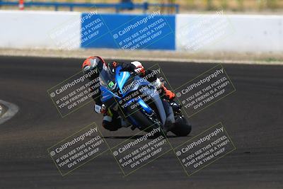 media/Jun-07-2025-TrackDaz (Sat) [[4413525952]]/C Group/1240pm (Turn 1)/